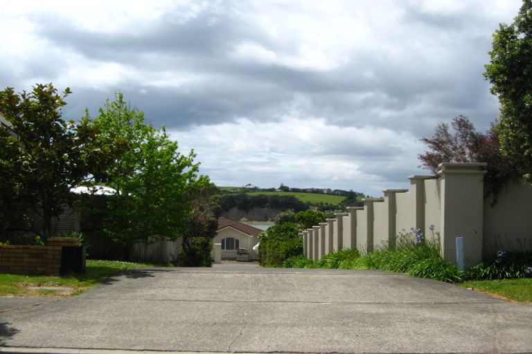 Photo of property in 33 Island View Drive, Gulf Harbour, Whangaparaoa, 0930
