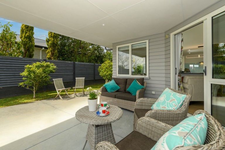 Photo of property in 16 Saint Michaels Avenue, Bethlehem, Tauranga, 3110