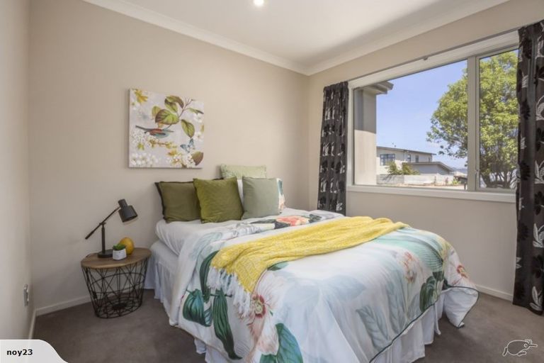 Photo of property in 94 Te Puia Drive, Aotea, Porirua, 5024