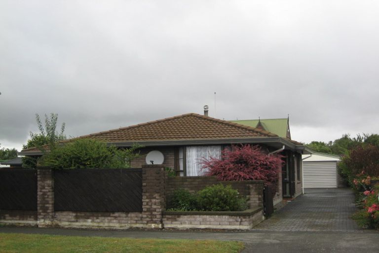 Photo of property in 46 Coopers Road, Dallington, Christchurch, 8061