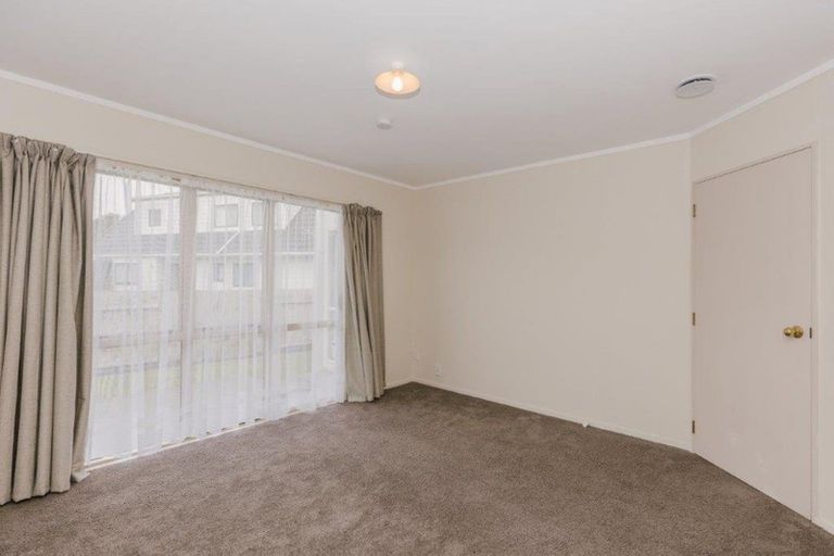 Photo of property in 14 Emmerdale Mews, Highbury, Palmerston North, 4412