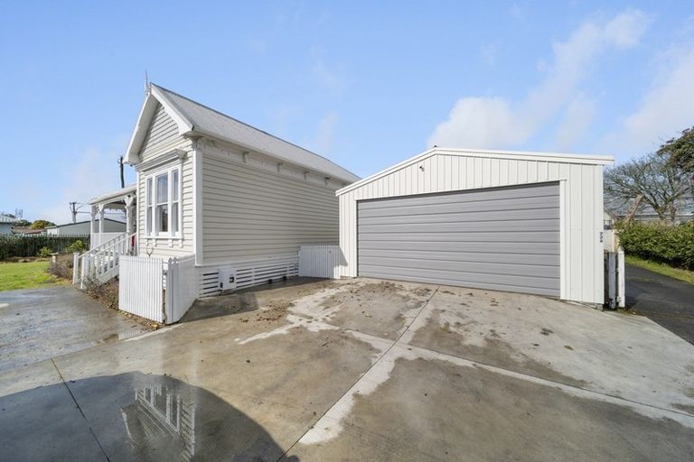 Photo of property in 77a Rata Street, Inglewood, 4330