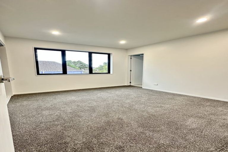 Photo of property in 11c Balwyn Place, Clendon Park, Auckland, 2103