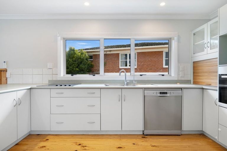 Photo of property in 95 Kitchener Road, Waiuku, 2123