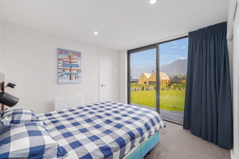 Photo of property in 50 Luge Loop, Castle Hill, 7580