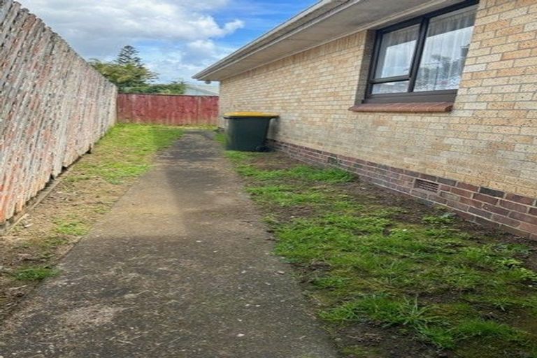Photo of property in 3a Sutton Crescent, Papatoetoe, Auckland, 2025