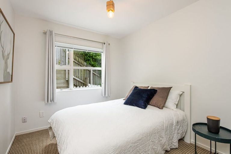 Photo of property in 3b Anderson Terrace, Mount Cook, Wellington, 6021