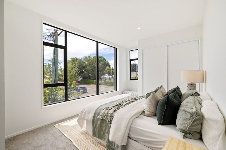 Photo of property in 1/153 Springfield Road, St Albans, Christchurch, 8014