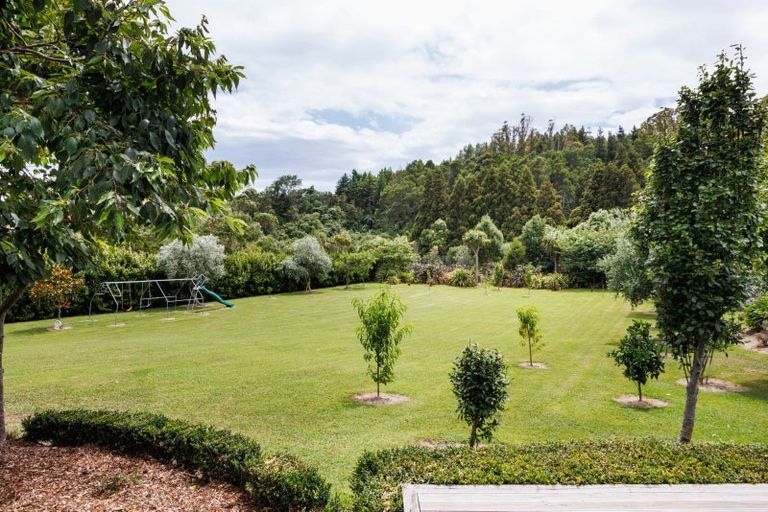 Photo of property in 50 Kingsdale Park Drive, Aokautere, Palmerston North, 4471
