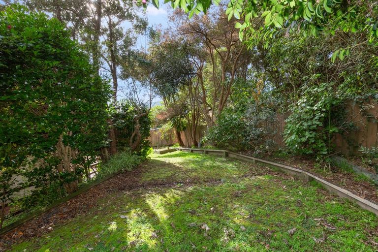 Photo of property in 25 Leeward Drive, Whitby, Porirua, 5024