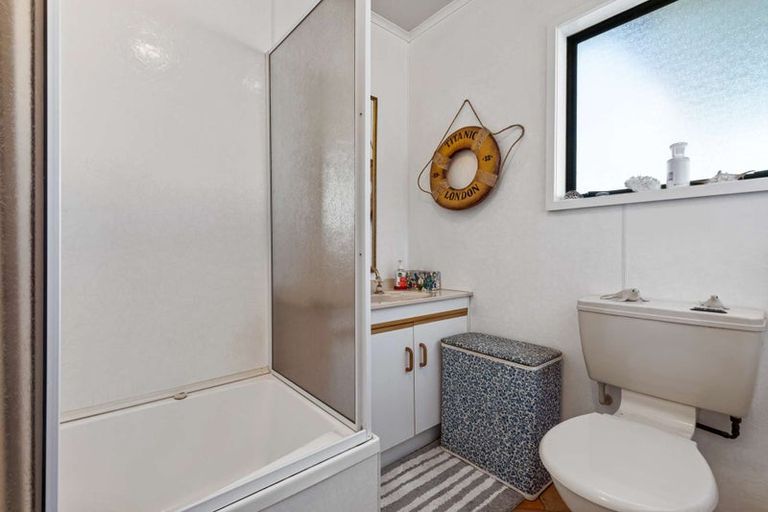 Photo of property in 63 Hauraki Road, Orongo, Thames, 3574