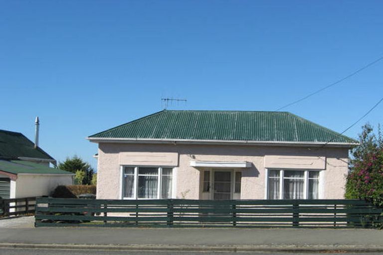 Photo of property in 15 Wharfe Street, South Hill, Oamaru, 9400