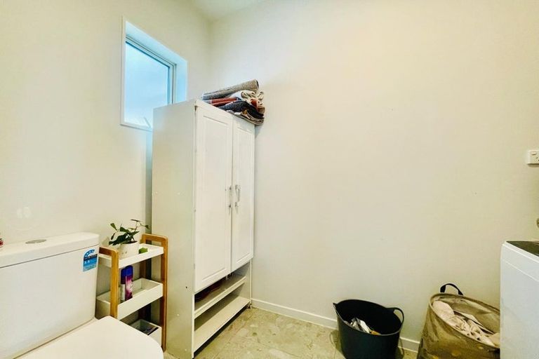 Photo of property in 5b Poruru Close, Papakura, 2110