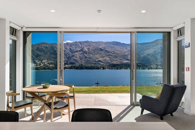 Photo of property in 76a Lismore Street, Wanaka, 9305