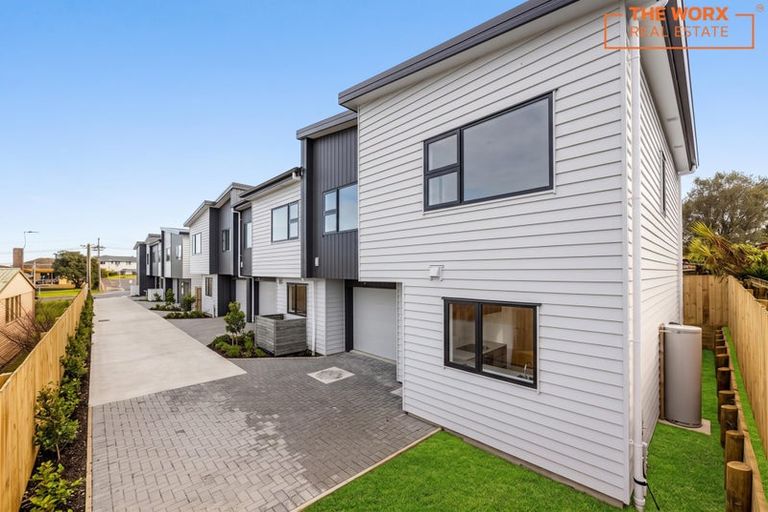 Photo of property in 1/10 Richard Road, Mangere, Auckland, 2022