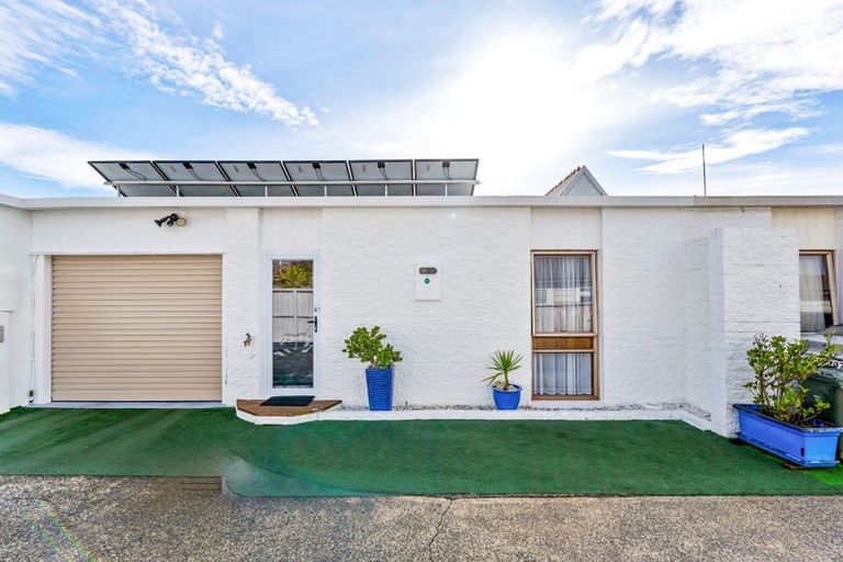 Photo of property in 4/9 Zealandia Street, Kensington, Whangarei, 0112