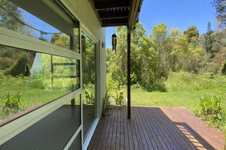 Photo of property in 34 Helvetia Drive, Browns Bay, Auckland, 0630