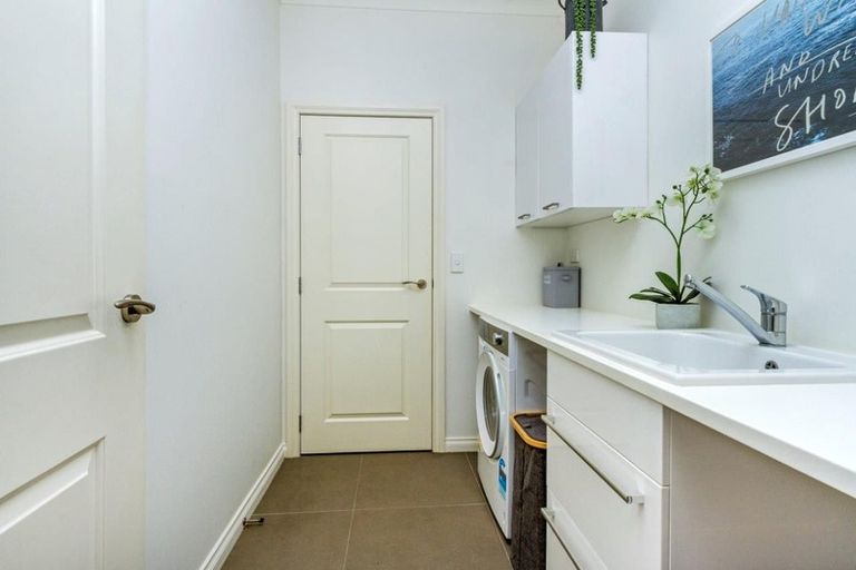 Photo of property in 315a Beach Road, Campbells Bay, Auckland, 0630