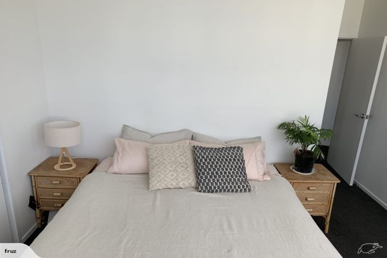 Photo of property in 19 Courage Road, Papakura, 2110