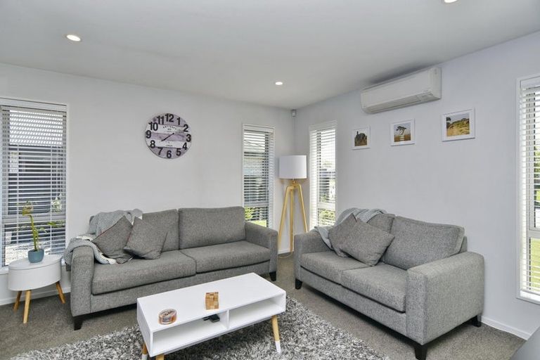 Photo of property in 6 Fearne Drive, Woodend, 7610