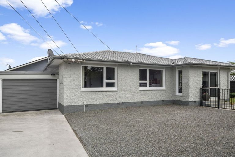 Photo of property in 2/118a Baker Street, New Brighton, Christchurch, 8083