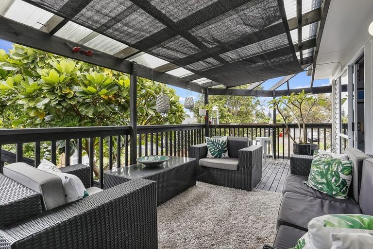 Photo of property in 3 The Circle, Manly, Whangaparaoa, 0930