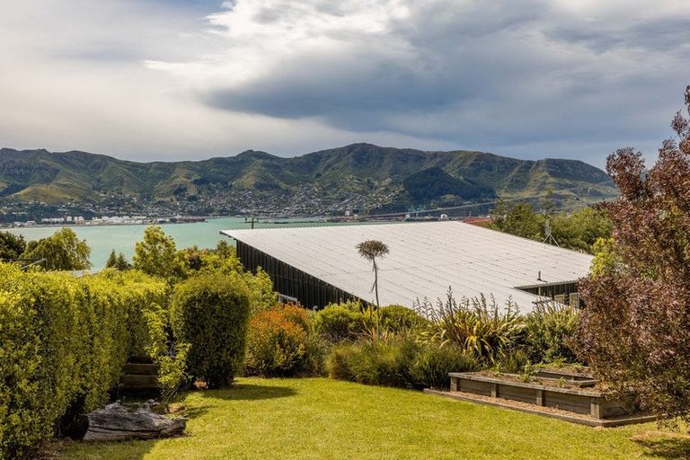 Photo of property in 108 Bayview Road, Charteris Bay, Lyttelton, 8971
