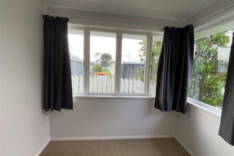 Photo of property in 2 Rata Place, Otangarei, Whangarei, 0112