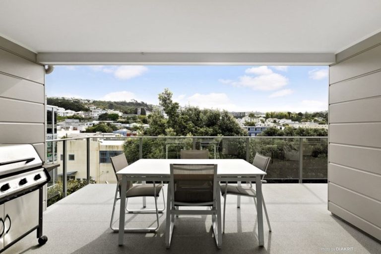 Photo of property in Grosvenor Cl, 6/6 Brown Street, Mount Cook, Wellington, 6021