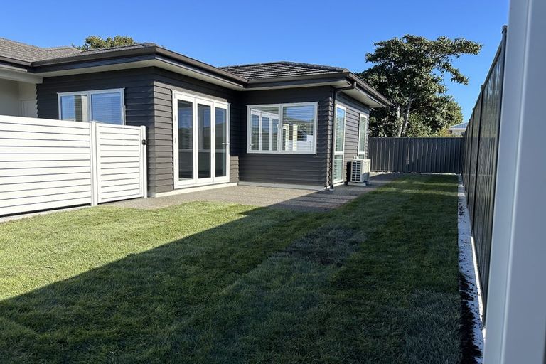 Photo of property in 15 George Yee Place, Taradale, Napier, 4112