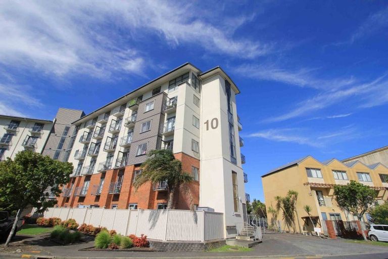 Photo of property in 2i/10 Crown Lynn Place, New Lynn, Auckland, 0600