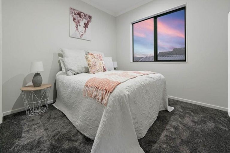 Photo of property in 9 Seagreen Avenue, Rosehill, Papakura, 2113