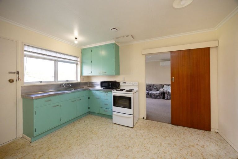 Photo of property in 4a Jones Place, Highbury, Palmerston North, 4412