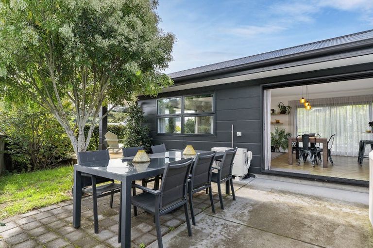 Photo of property in 38 Pakanga Grove, Pyes Pa, Tauranga, 3112