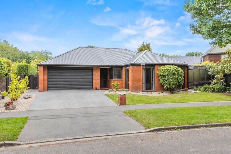 Photo of property in 45 Arlington Street, Burnside, Christchurch, 8053