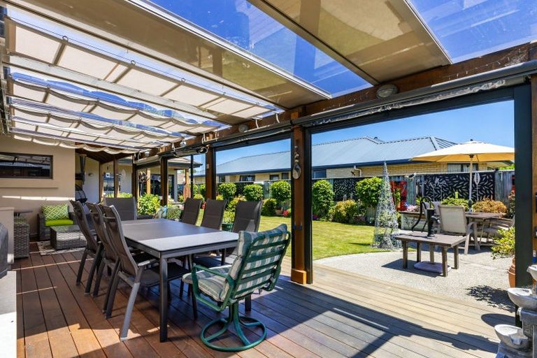 Photo of property in 17 Magnolia Drive, Springlands, Blenheim, 7201