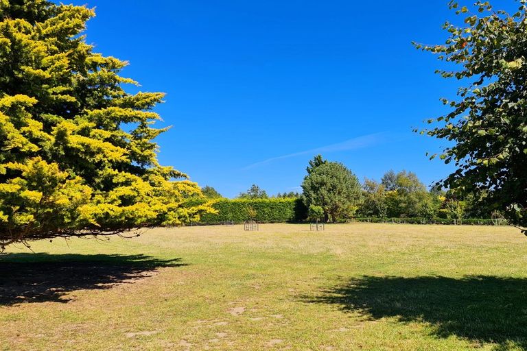 Photo of property in 53 Mclaughlins Road, Darfield, 7571