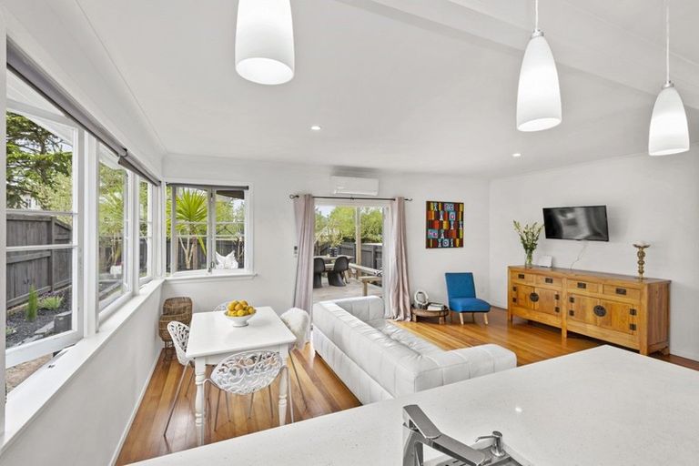 Photo of property in 9 Ridout Street, Maeroa, Hamilton, 3200