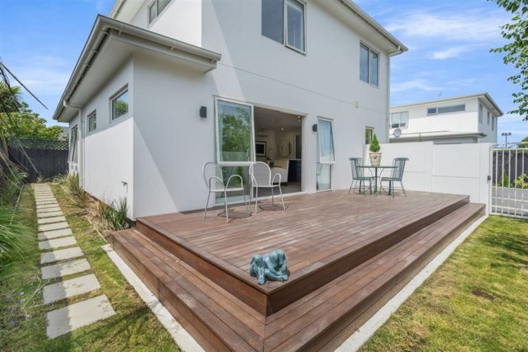 Photo of property in 86 Rossall Street, Merivale, Christchurch, 8014