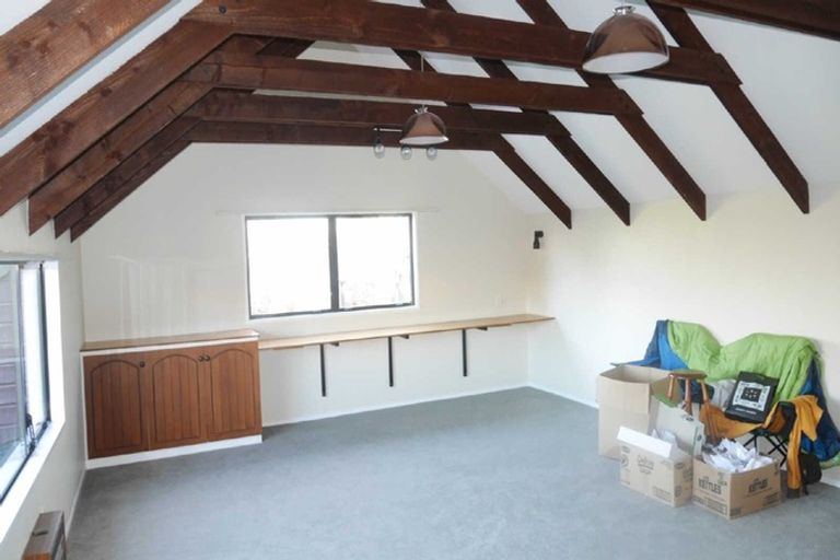 Photo of property in 16 Siska Place, Upper Riccarton, Christchurch, 8041