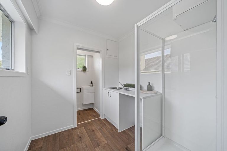 Photo of property in 244b Waiwhetu Road, Waterloo, Lower Hutt, 5011