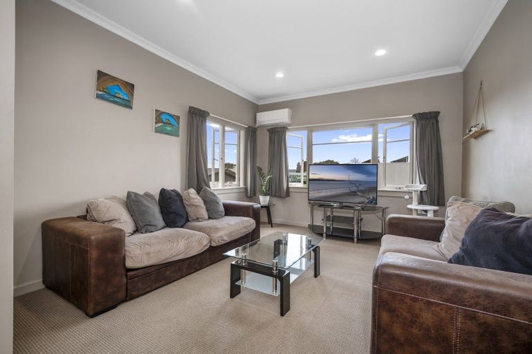 Photo of property in 37 Burrows Street, Tauranga South, Tauranga, 3112
