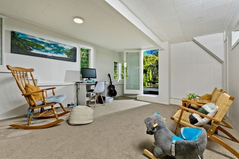 Photo of property in 38 Woodside Road, Massey, Auckland, 0614