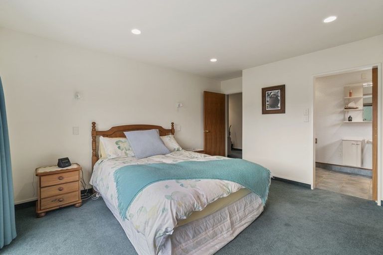 Photo of property in 23 Scaife Place, Wanaka, 9305