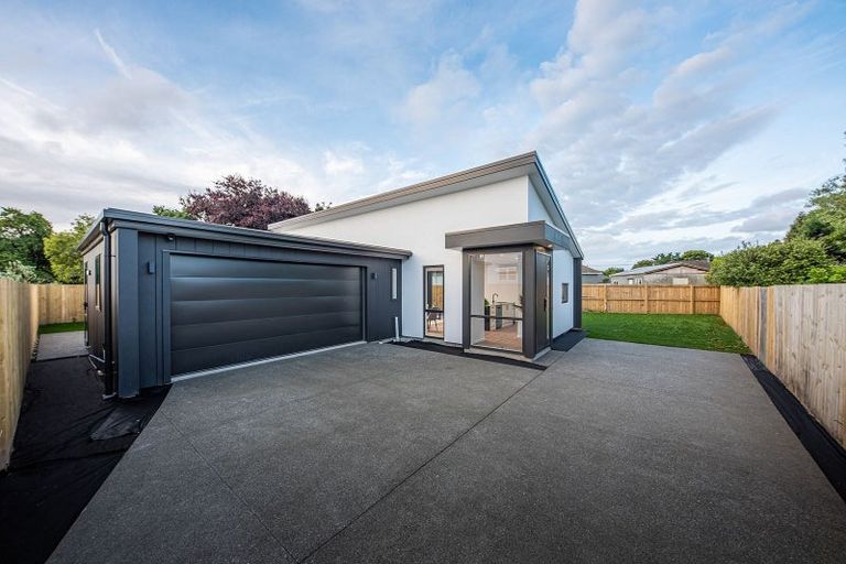 Photo of property in 24a Attlee Crescent, Bryndwr, Christchurch, 8053