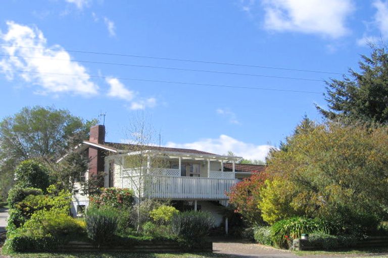 Photo of property in 30 Invergarry Road, Hilltop, Taupo, 3330