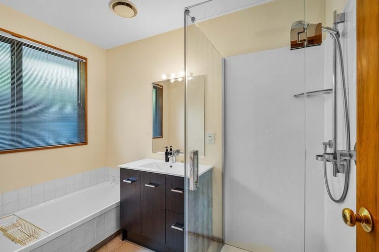 Photo of property in 2/82 Middleton Road, Upper Riccarton, Christchurch, 8041