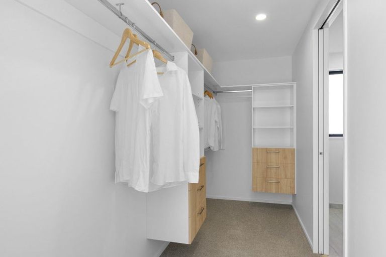 Photo of property in 14 Village Green Drive, Huntingdon, 7774