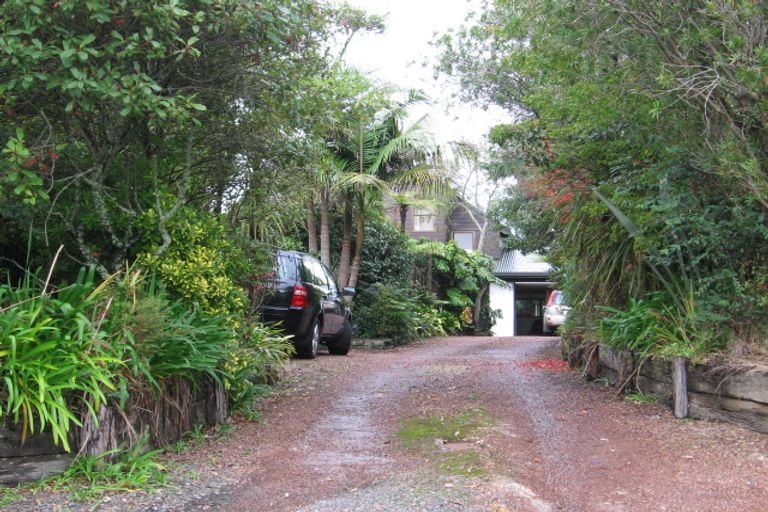 Photo of property in 10a Austin Road, Greenhithe, Auckland, 0632