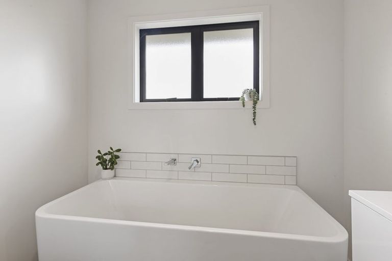 Photo of property in 169 Kainga Road, Kainga, Christchurch, 8083